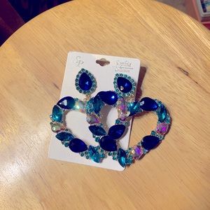 Heart Shaped Rhinestone Earrings